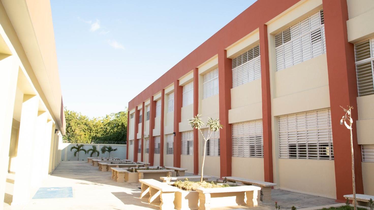 Con una inversión superior a los RD 100 millones, Gobierno inaugura edificio que albergará